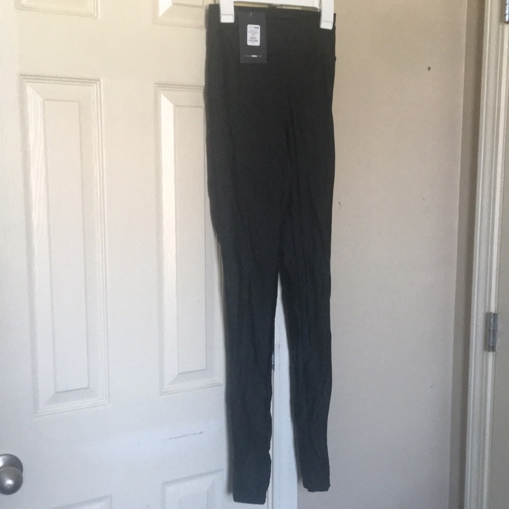 Black Ruched Leggings
